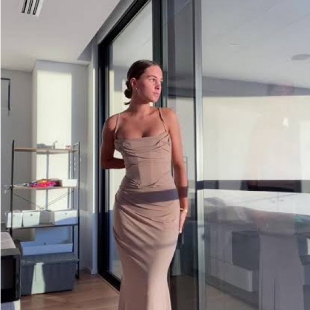 House of CB Taupe Maxi Dress milena almond small mermaid - Picture 6 of 9